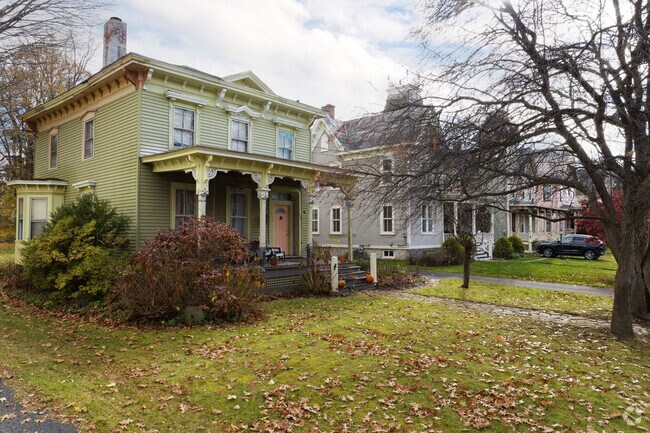 A lovely Italianette next to a victorian in Milton, NY.