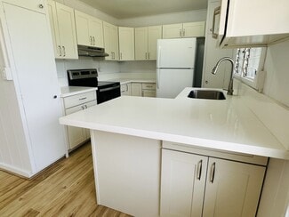 1816 Kaikunane Loop Unit A, Honolulu, HI 96817