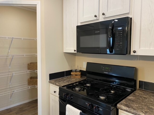 1132 Stoneridge Ct, Mount Pleasant, MI 48858 - photo 6