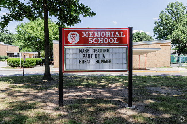 Memorial Elementary School is a highly rated public school in Paramus.