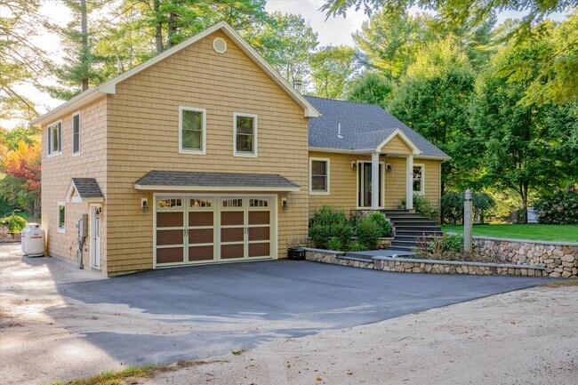 21 Hemlock Pt Rd, Sebago, ME 04029 - photo 2