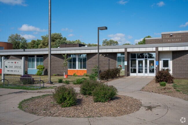 Oak Grove Elementary enrolls students in preschool and grades K-5.