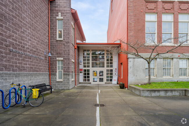 Emerson Elementary School
