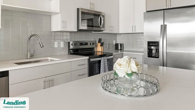 4902 Cosmos Cir unit 406.1410441, Wimauma, FL 33598 - photo 5