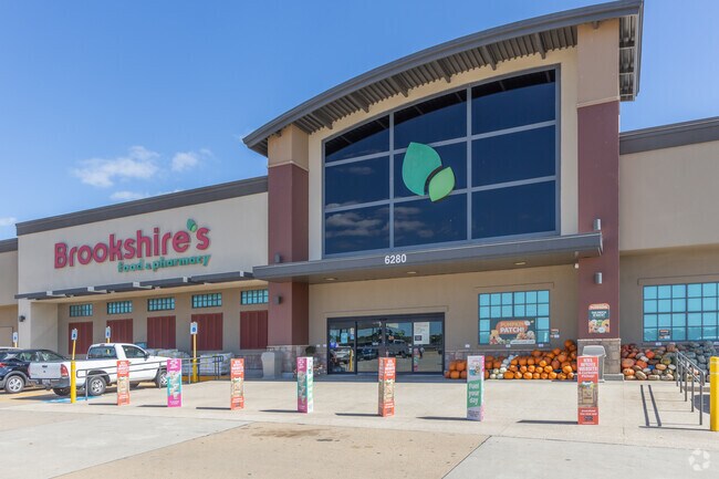 An added convenience to Brookshire's is a pharmacy