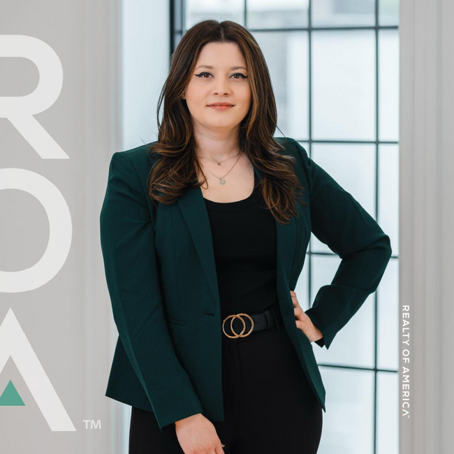 Agent Photo