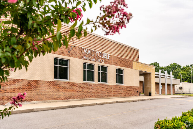 David Youree Elementary School front entrance