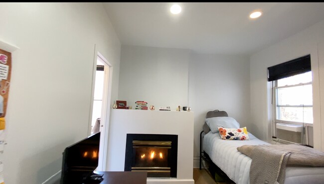 370 S Negley Ave unit 2, Pittsburgh, PA 15232 - photo 5