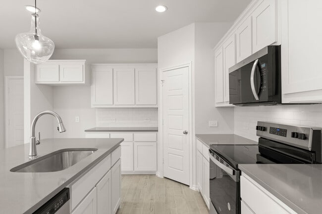 1620 Macadamia Ct unit 36449592, Aubrey, TX 76227 - photo 7