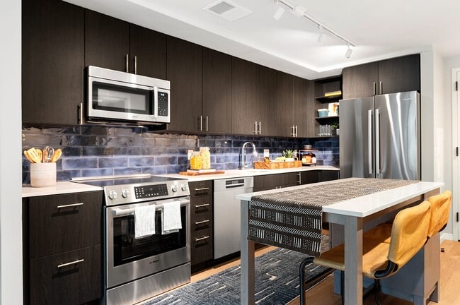 Cortland Rosslyn, Arlington, VA 22209 - photo 7