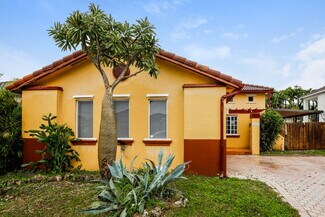19408 NW 83rd Ave, Hialeah, FL 33015