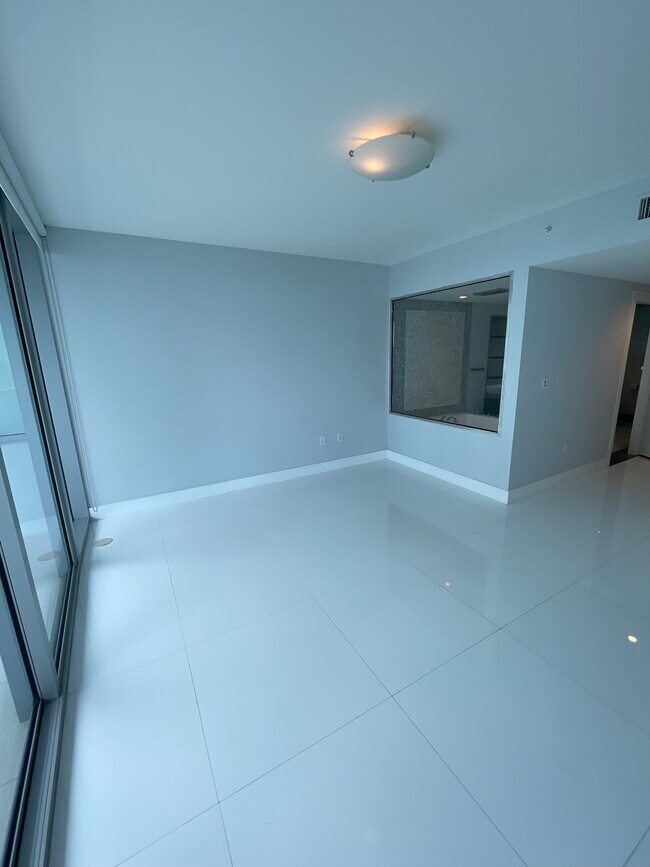 200 Biscayne Boulevard Way unit PH, Miami, FL 33131 - photo 6