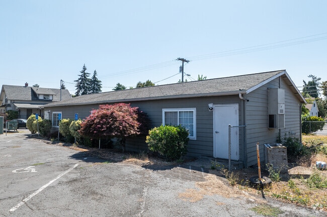 McMinnville Christian High School is a private high school in McMinnville OR.