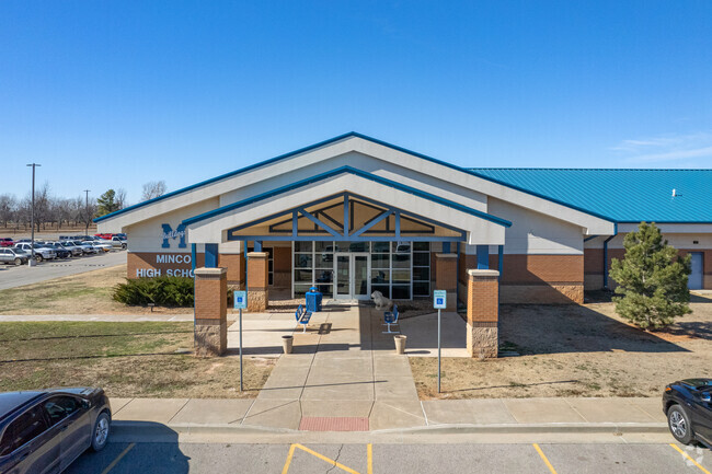 Minco High School