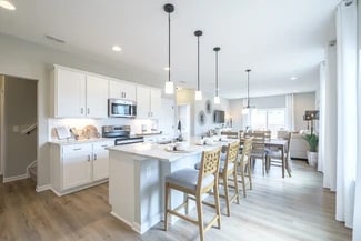 3499 Alder Ave, Green, OH 44685