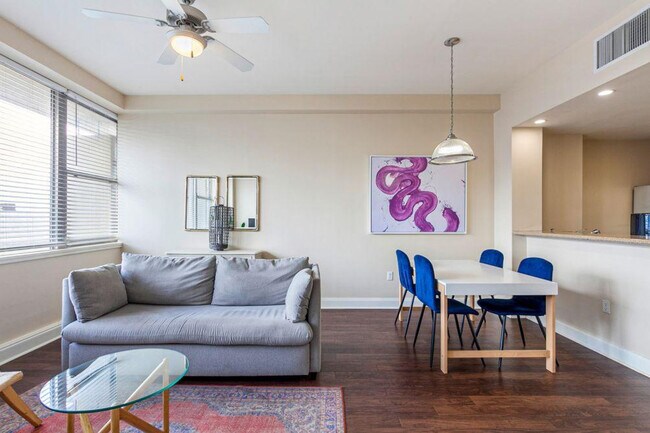 925 Common St unit ID1266925P, New Orleans, LA 70112 - photo 3