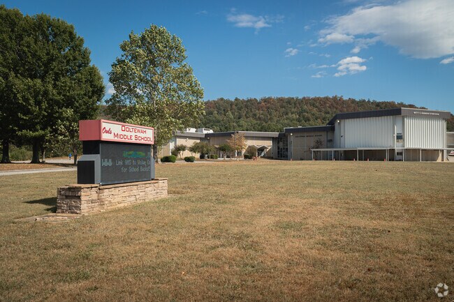 After Elementary school many students will attend Ooltewah Middle in Ooltewah Center.
