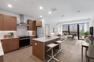 1801 N Beauregard St, Alexandria, VA 22311