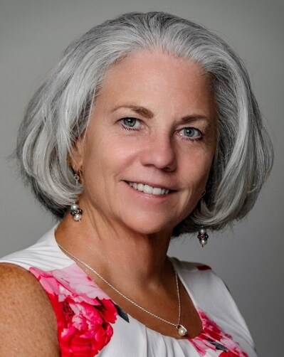 Mary Deaux