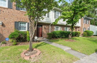 4905 Pompano Ct, Wilmington, NC 28403