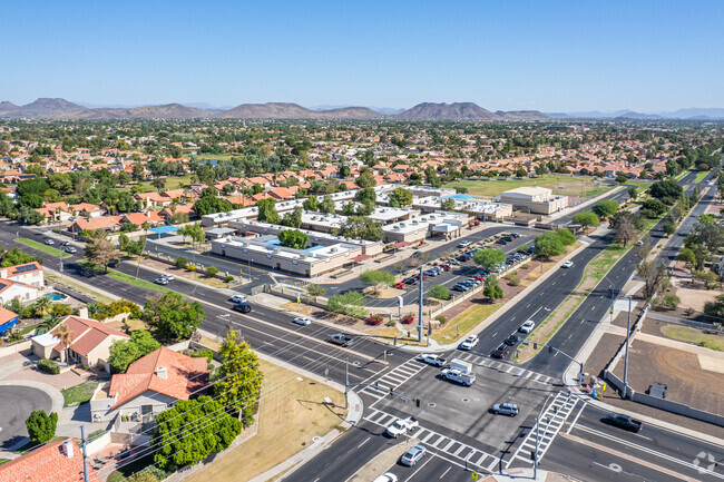An impressive aerial view of Arrowhead Elementary School in Glendale.