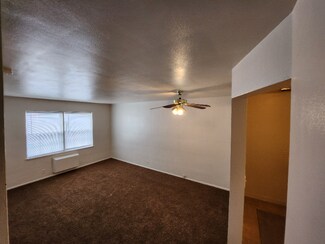 719 Villa St Unit 101, Racine, WI 53403