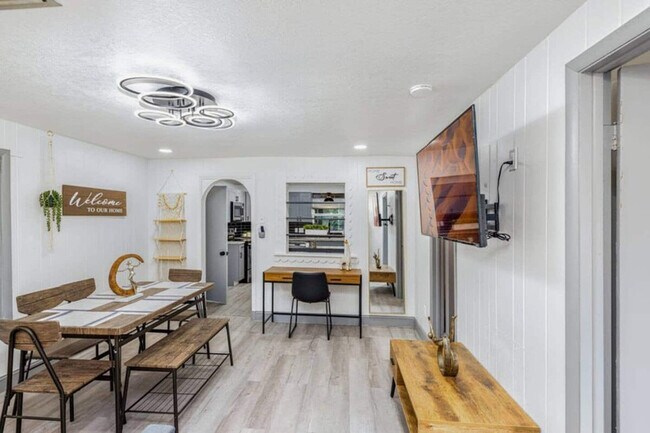 1629 N Goldenrod Rd unit ID1094202P, Azalea Park, FL 32807 - photo 5