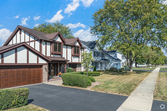 Quiet, tree lined streets with well maintained yards are found throughout Signal Point.