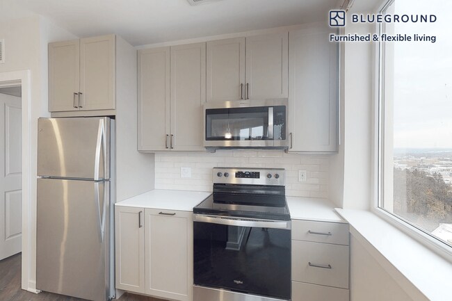 2 E Joppa Rd unit FL11-ID8529A, Towson, MD 21286 - photo 5