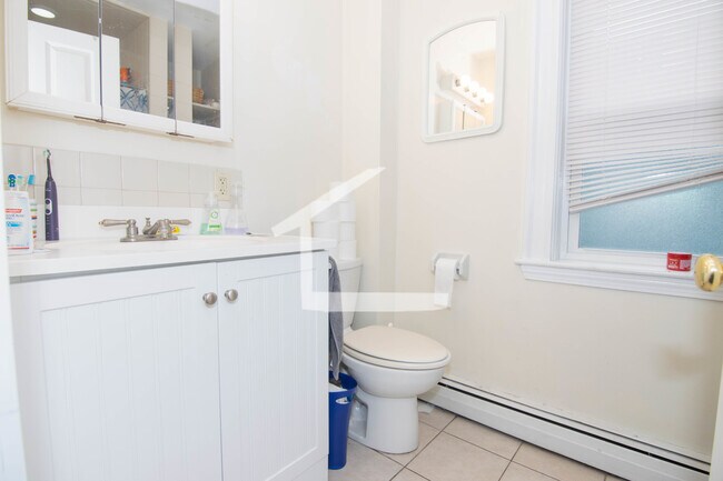 29 Pratt St unit 1, Allston, MA 02134 - photo 5