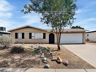 2911 W Laurel Ln, Phoenix, AZ 85029