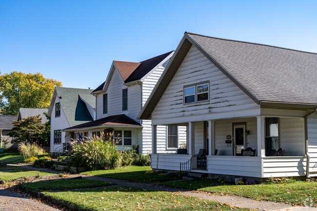Northeast Marion offers a variety of home styles and shapes.