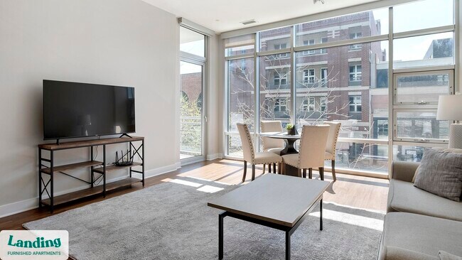 1222 W Madison St unit 202, Chicago, IL 60607 - photo 3