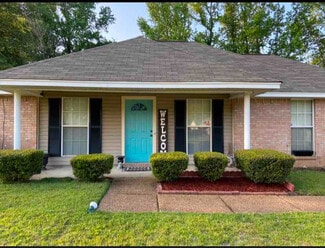 3018 Meagan Dr, Byram, MS 39272