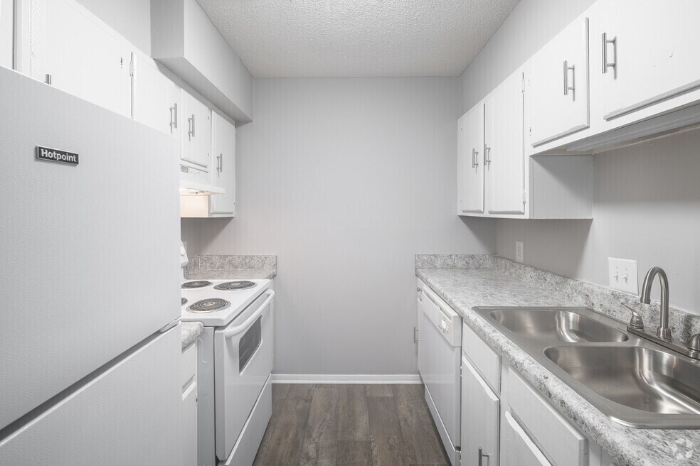 Spring Hill Apartments, Goose Creek, SC 29445 - photo 1