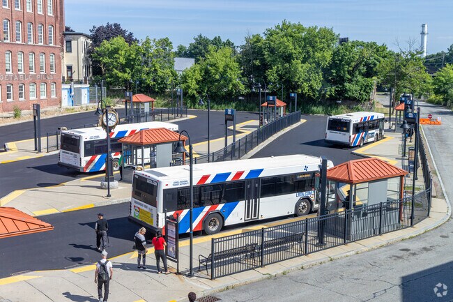 The LRTA provides bus service to the Lowell Station and throughout the Pawtucketville area.