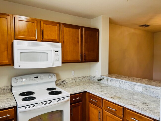 9093 Gervais Cir unit 1905, Naples, FL 34120 - photo 7