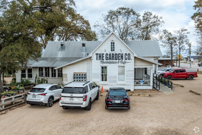 The Garden Co. Café offers American fare and a plant-filled marketplace in Schulenburg.