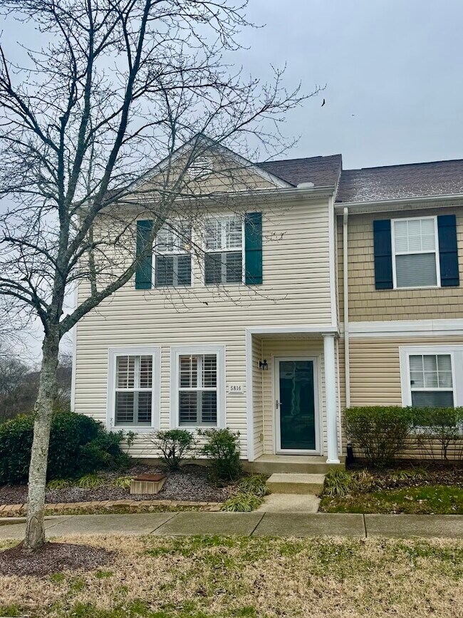 5816 Monroe Crossing, Antioch, TN 37013