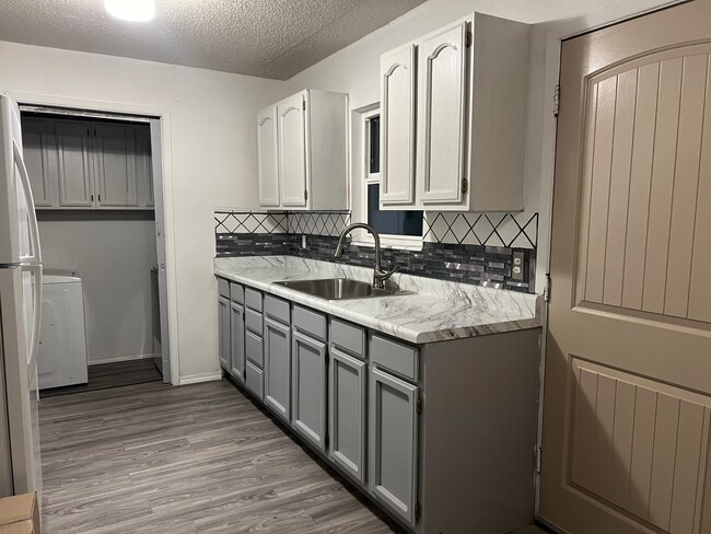 All appliances included