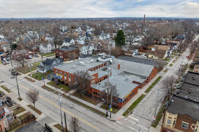 Constellation Schools: Madison Community Elementary has received a grade of D from Niche.