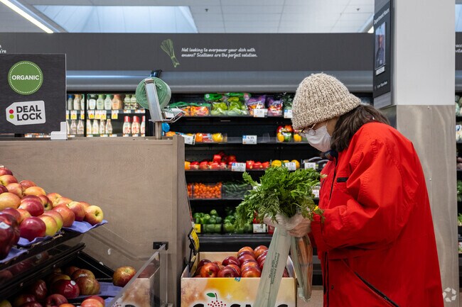 Grocery adventures at Stop & Shop in Darlington, RI.