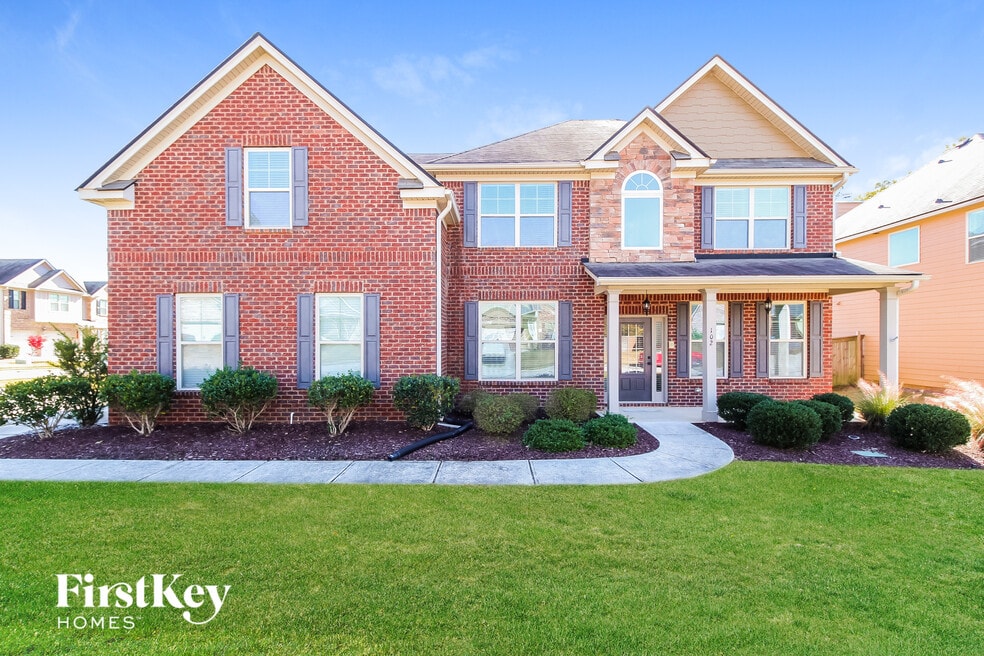 102 Birchwood Ct, Loganville, GA 30052 - photo 1