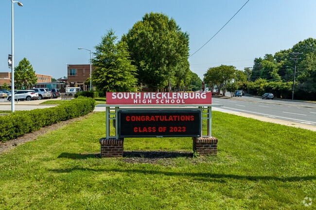 The South Mecklenburg High School serves grades 9-12 in the Park Crossing neighborhood in NC.