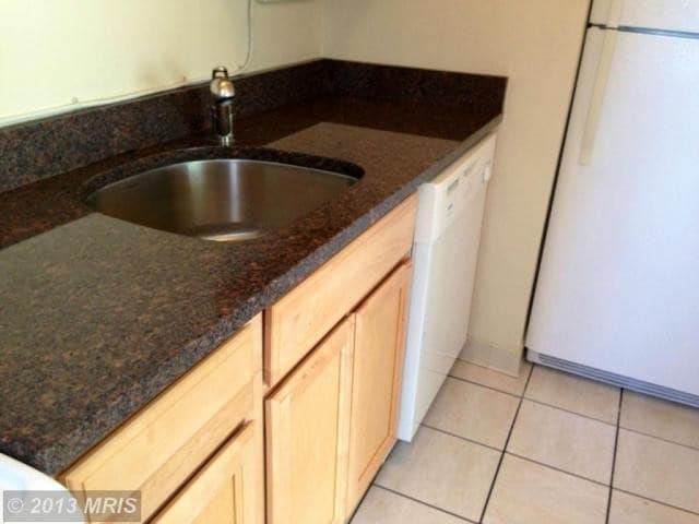 Granite, Dishwasher, Refrigerator