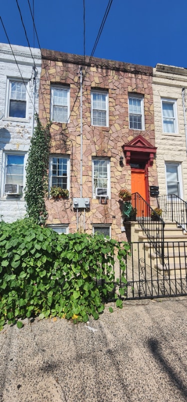 276 Grant Ave Unit 2, Jersey City, NJ 07305