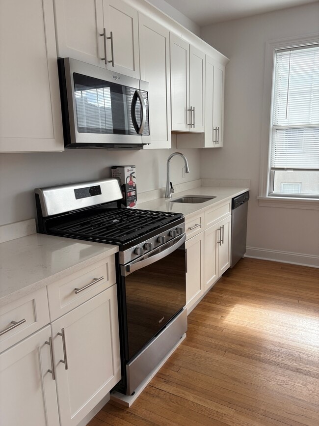 123-127 Summit Ave, Summit, NJ 07901