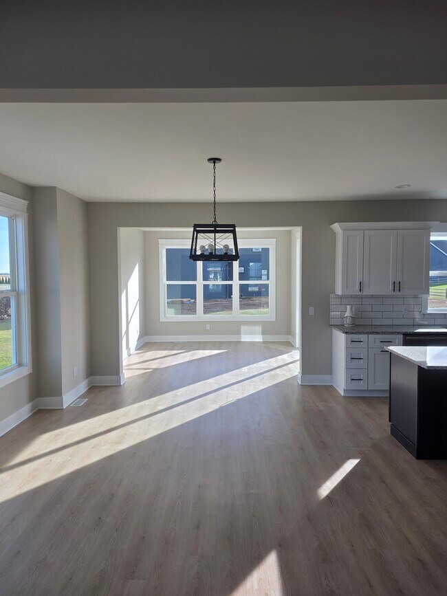 9425 Newbury Ln, Whitehouse, OH 43571 - photo 7