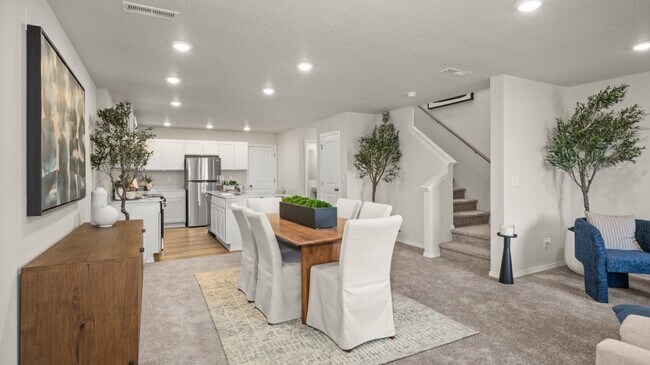 87 E Burdock Loop unit 36040361, Hayden, ID 83835 - photo 5