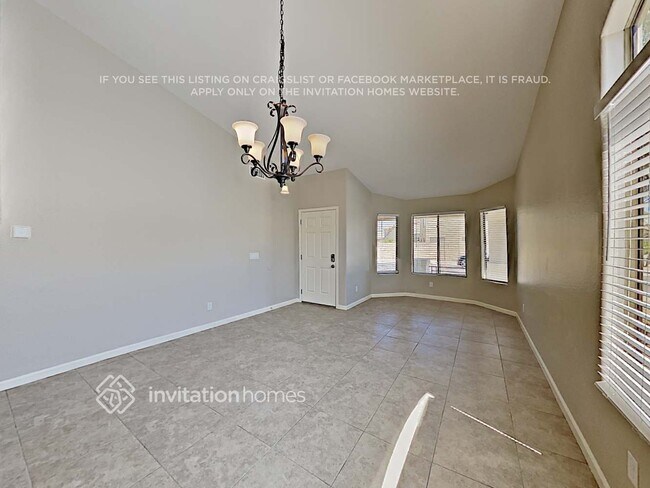 12319 W Medlock Dr, Litchfield Park, AZ 85340 - photo 4